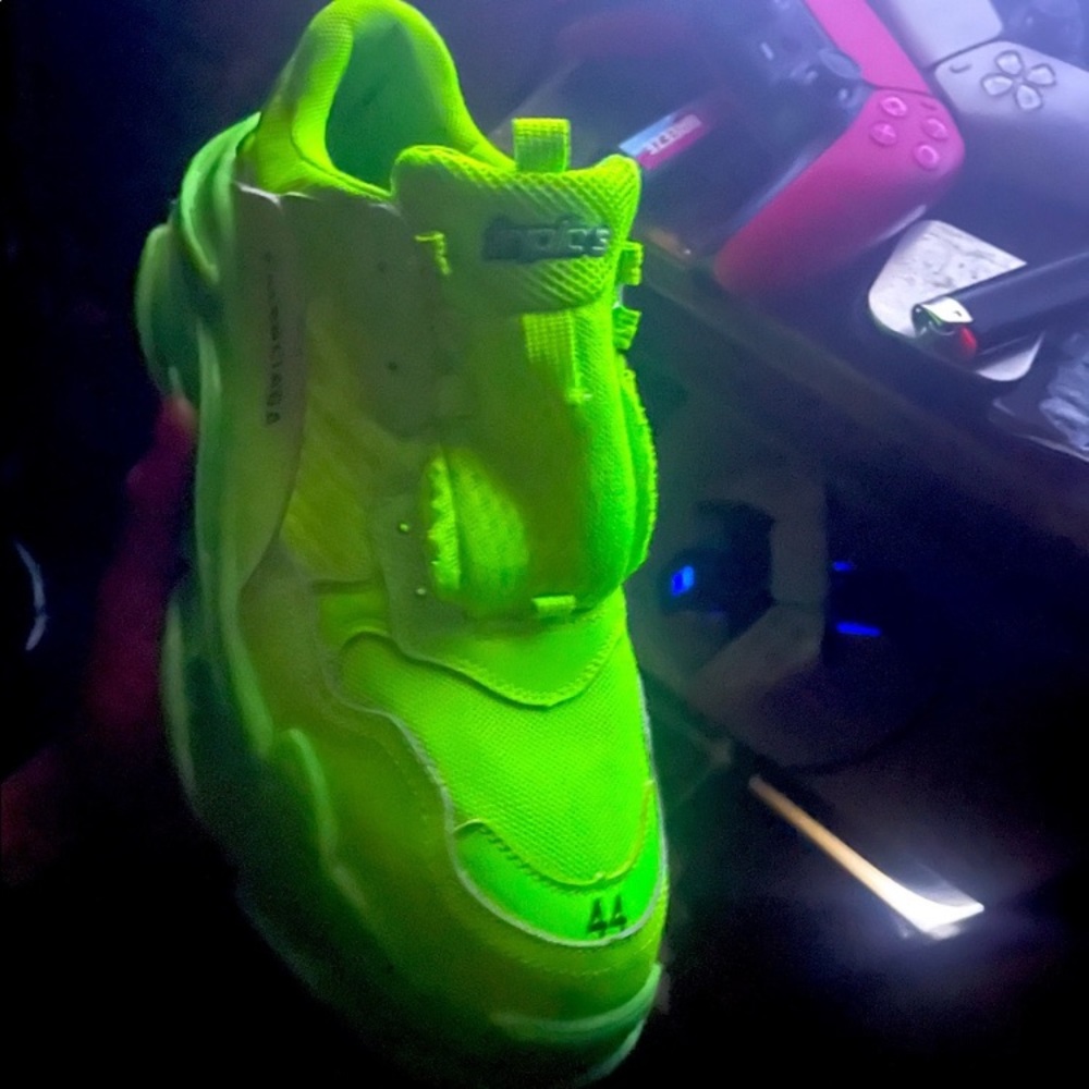 Triple S Balenciaga sneaker